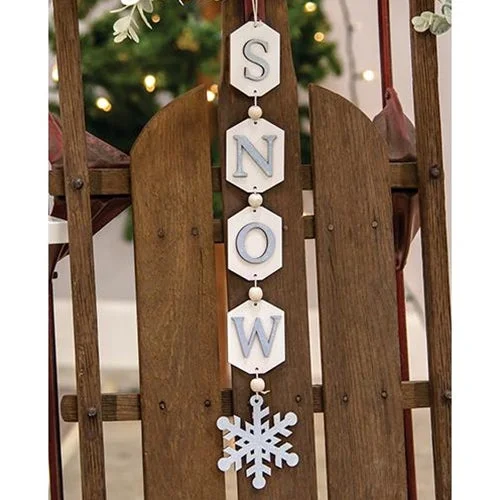 Vertical Snow Tag Garland